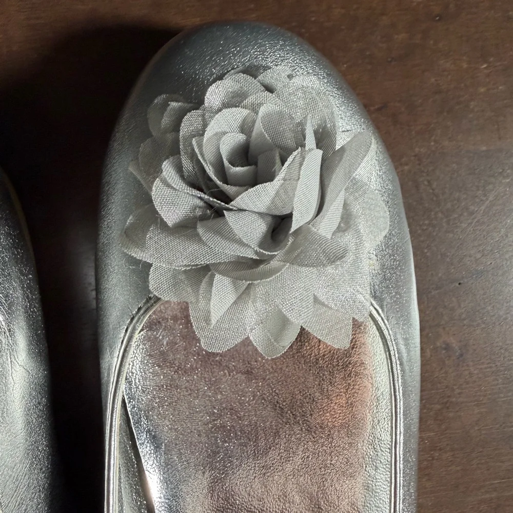 Nina Silver Glitter Girls Flats with Floral Detail - worn once